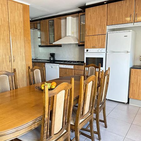 Agi Ferran 32 Apartman Roses Kültér fotó